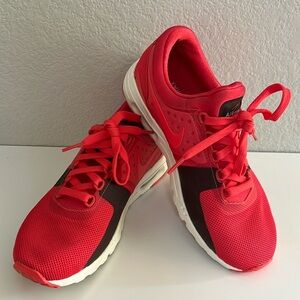 Nike airmax is7 red. Lightly used